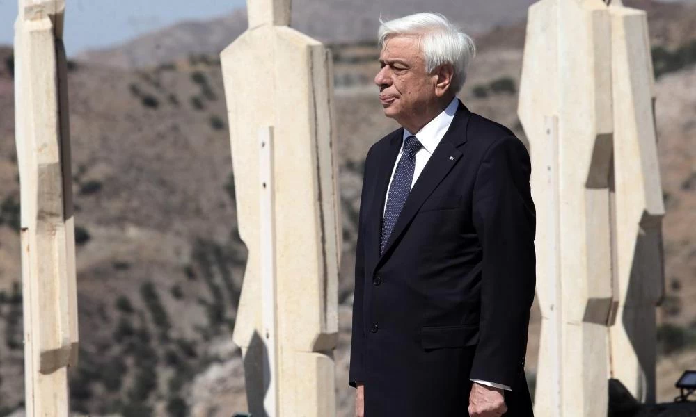 Παυλόπουλος: «Νομικώς ενεργές και δικαστικώς επιδιώξιμες οι απαιτήσεις της Ελλάδας κατά της Γερμανίας»